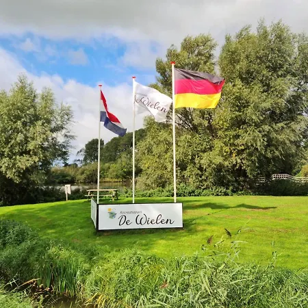 Βίλα Aan 't Wiel Op Recreatiepark De Wielen