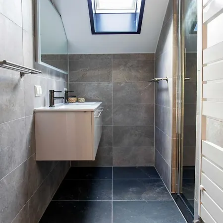 Aan 't Wiel Op Recreatiepark De Wielen Sint Maarten