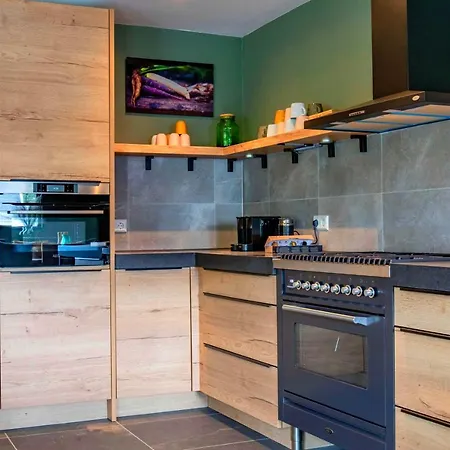 Aan 't Wiel Op Recreatiepark De Wielen * Sint Maarten