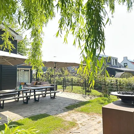 Aan 't Wiel Op Recreatiepark De Wielen *